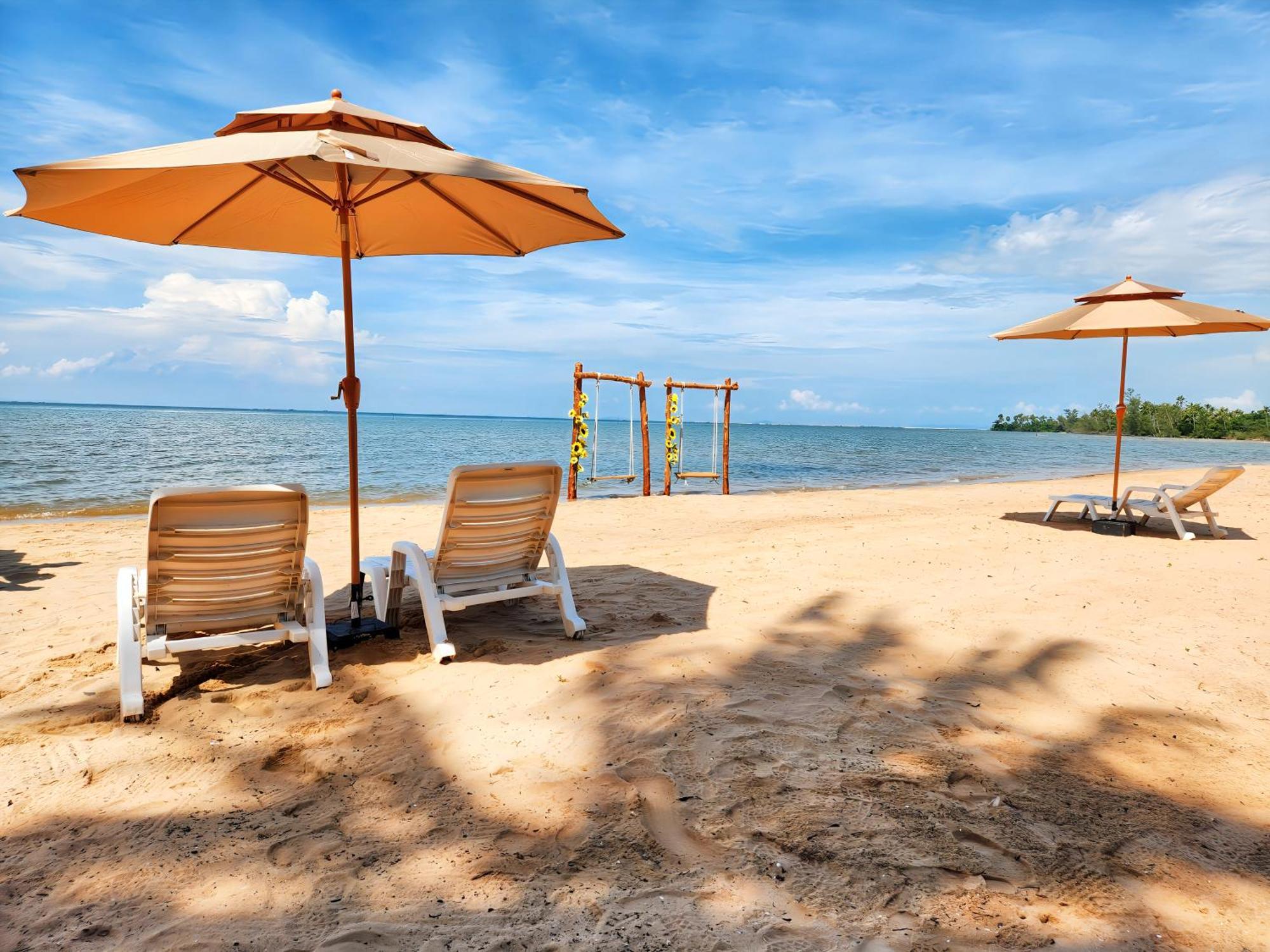 Nataya Round House Coral Bay Resort Kampot Exterior photo