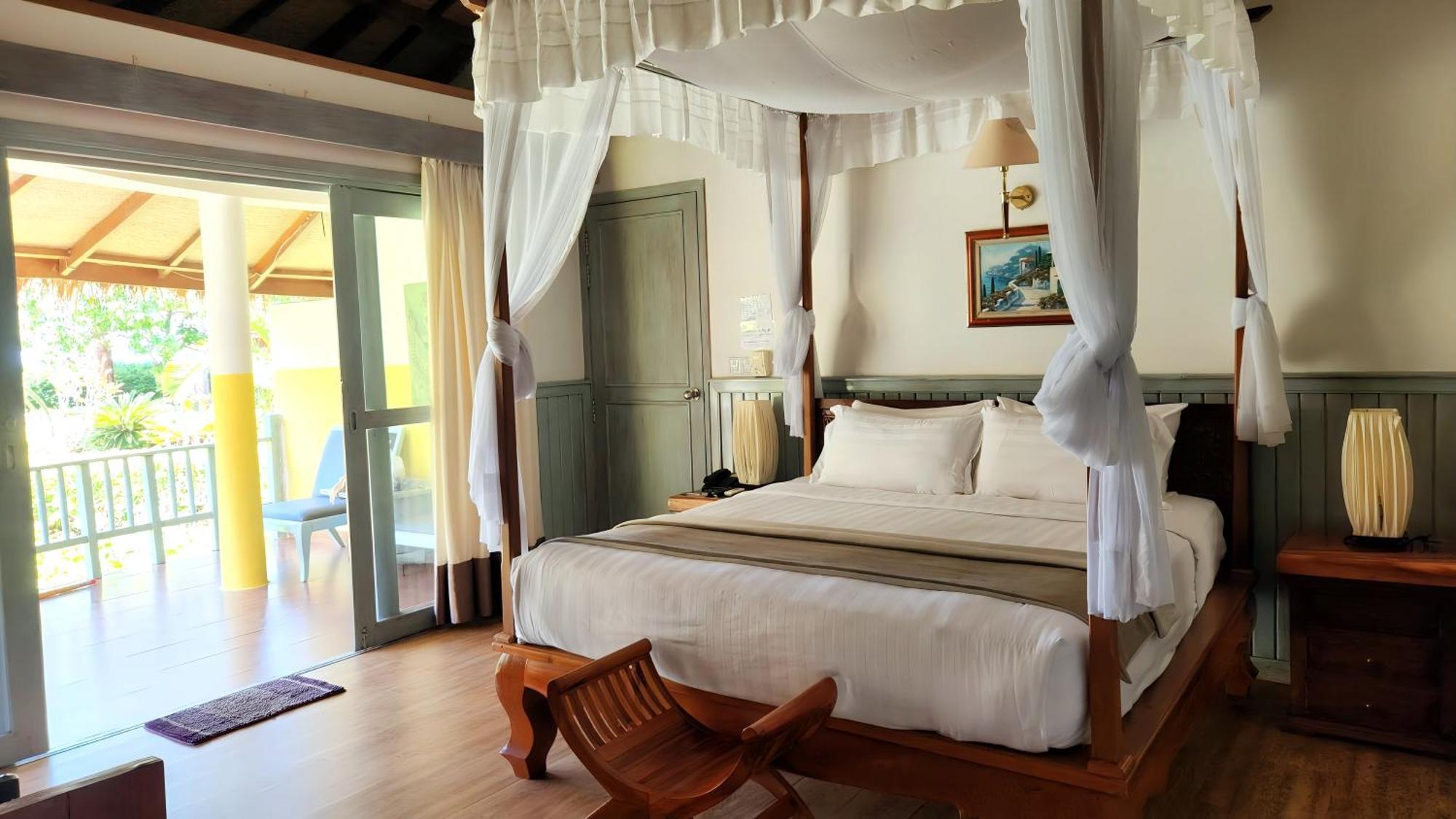 Nataya Round House Coral Bay Resort Kampot Exterior photo